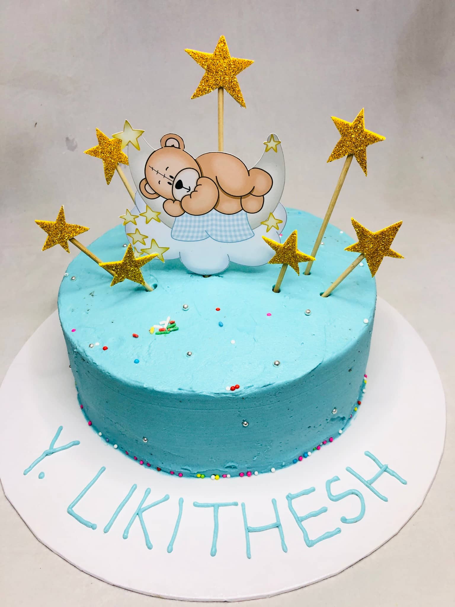 1st Birthday Cake - Sky themed Birthday Cake