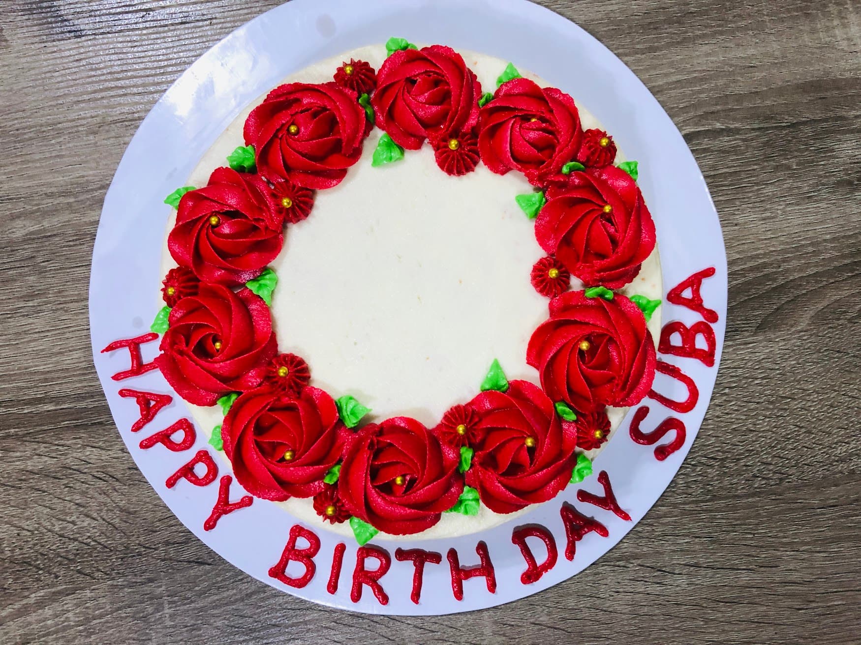 Red Rose Birthday Cake — image 5