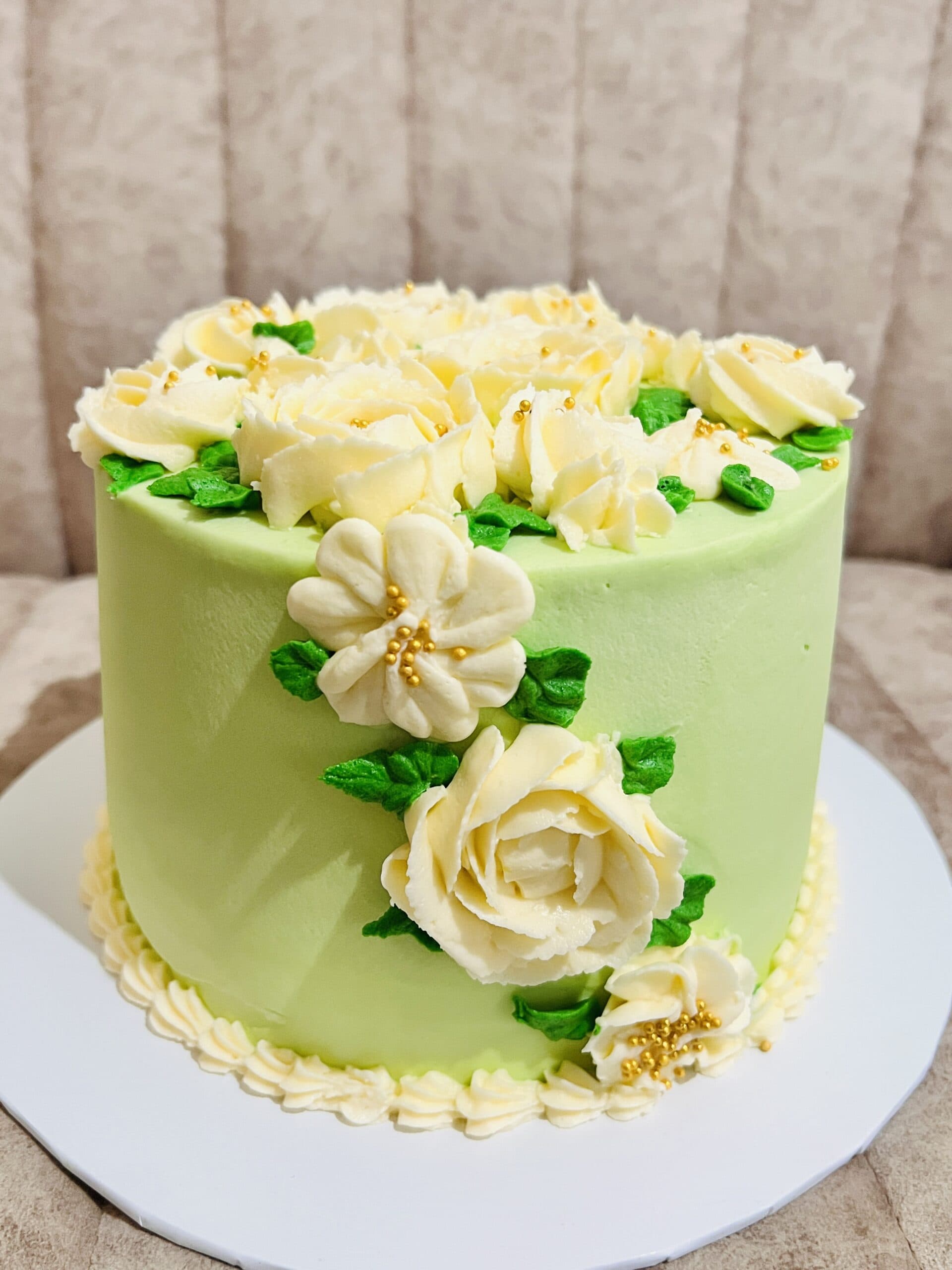 Green and white Anniversary Floral Cake — image 4