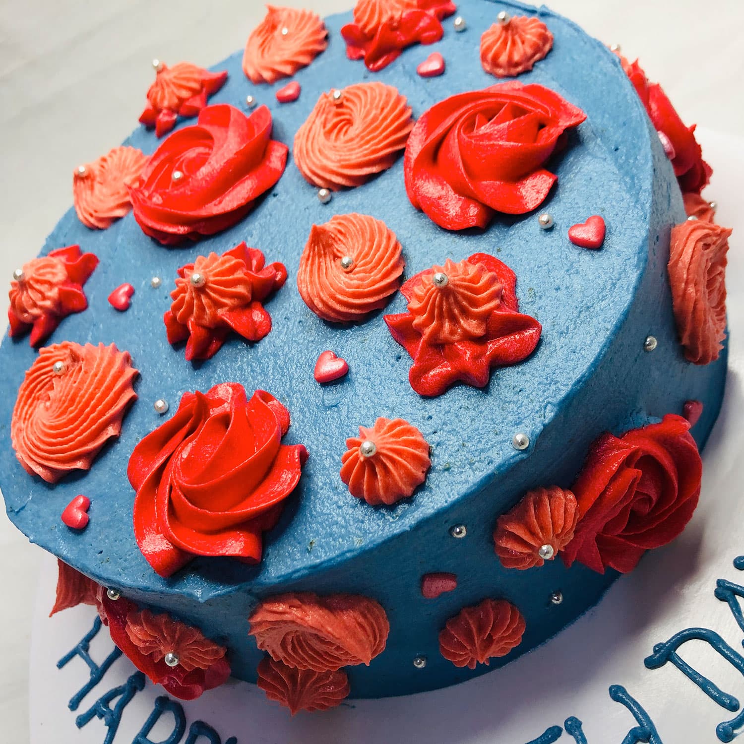 Blue Themed & Red Roses Birthday Cake — image 4