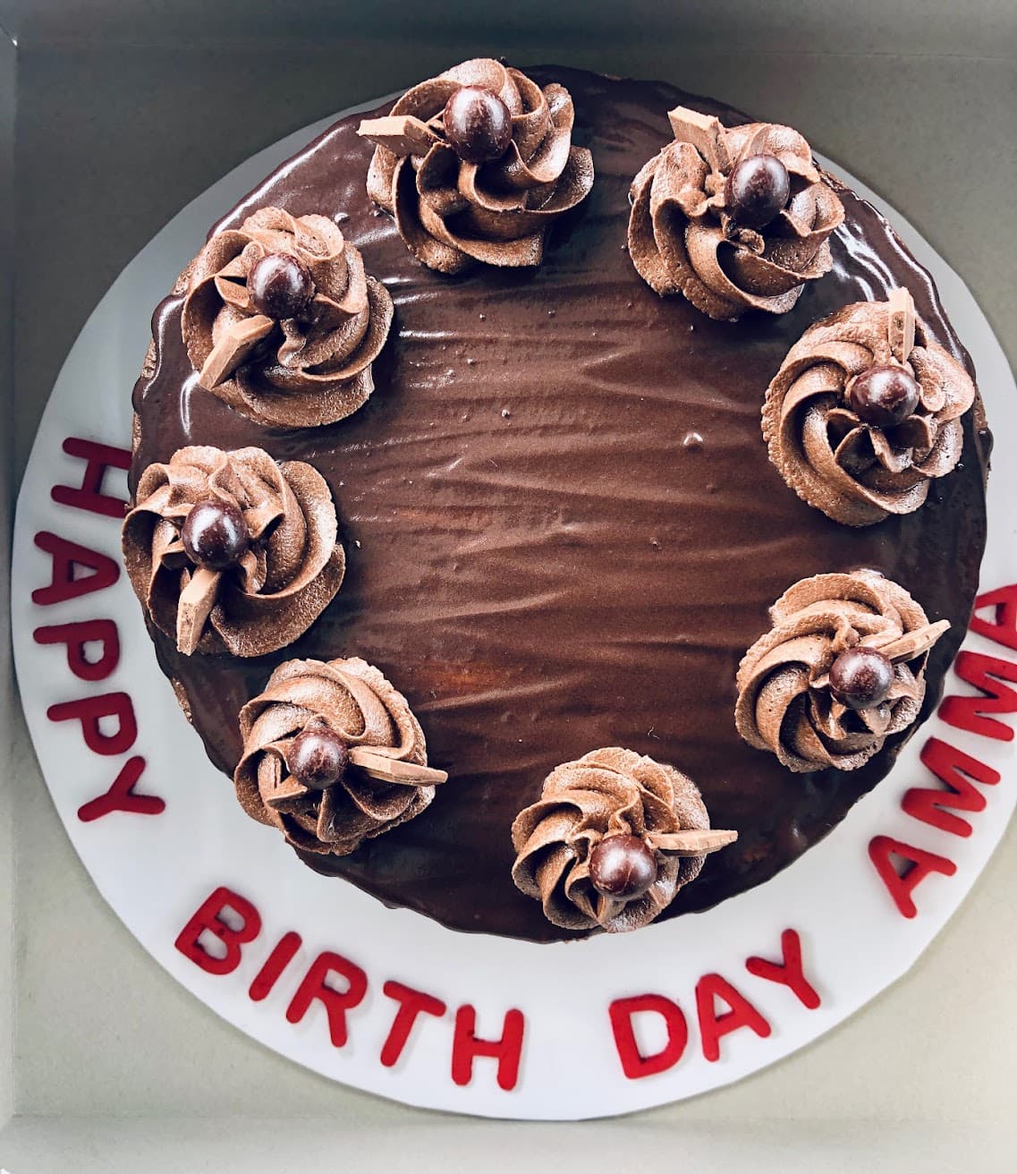 Chocolate Cake - drip — image 2