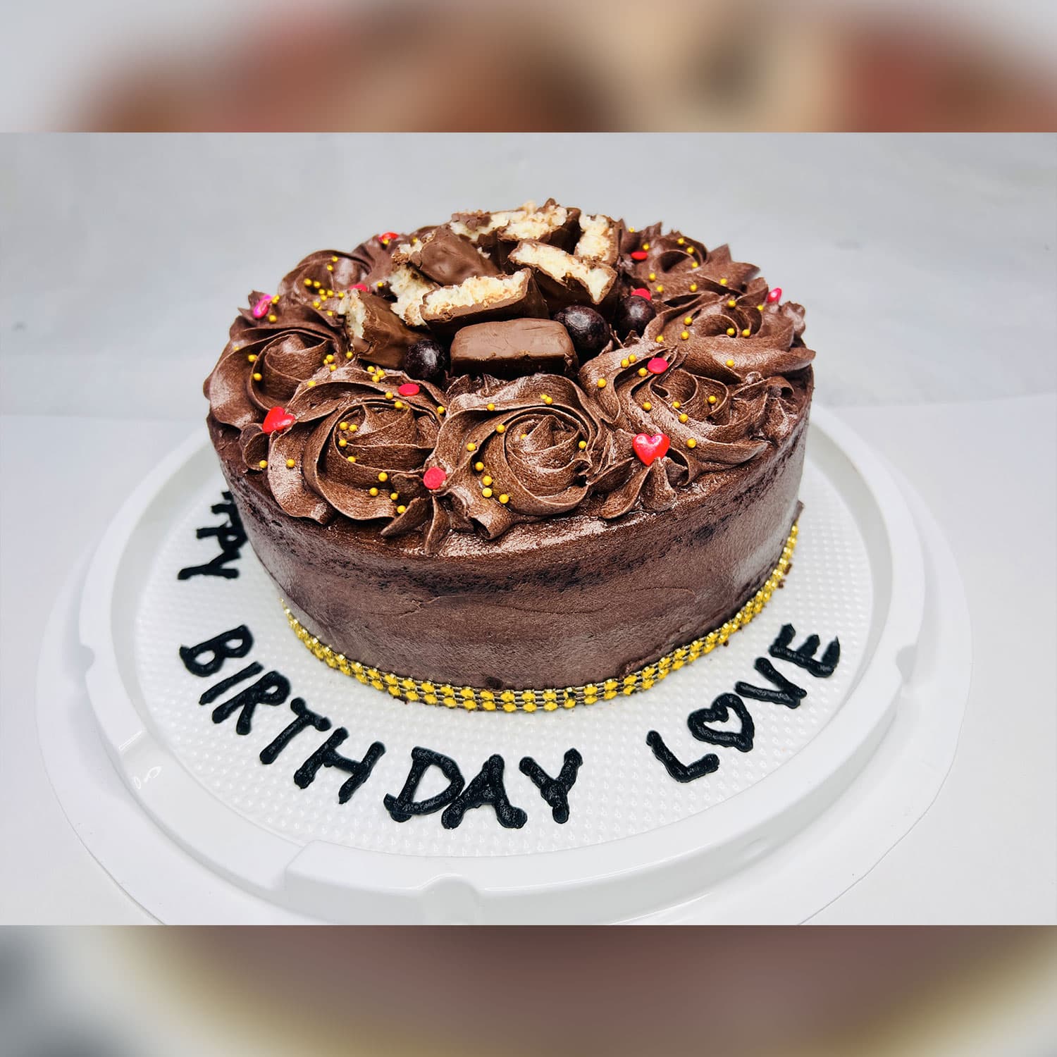 Chocolate Swirl Birthday Cake — image 3