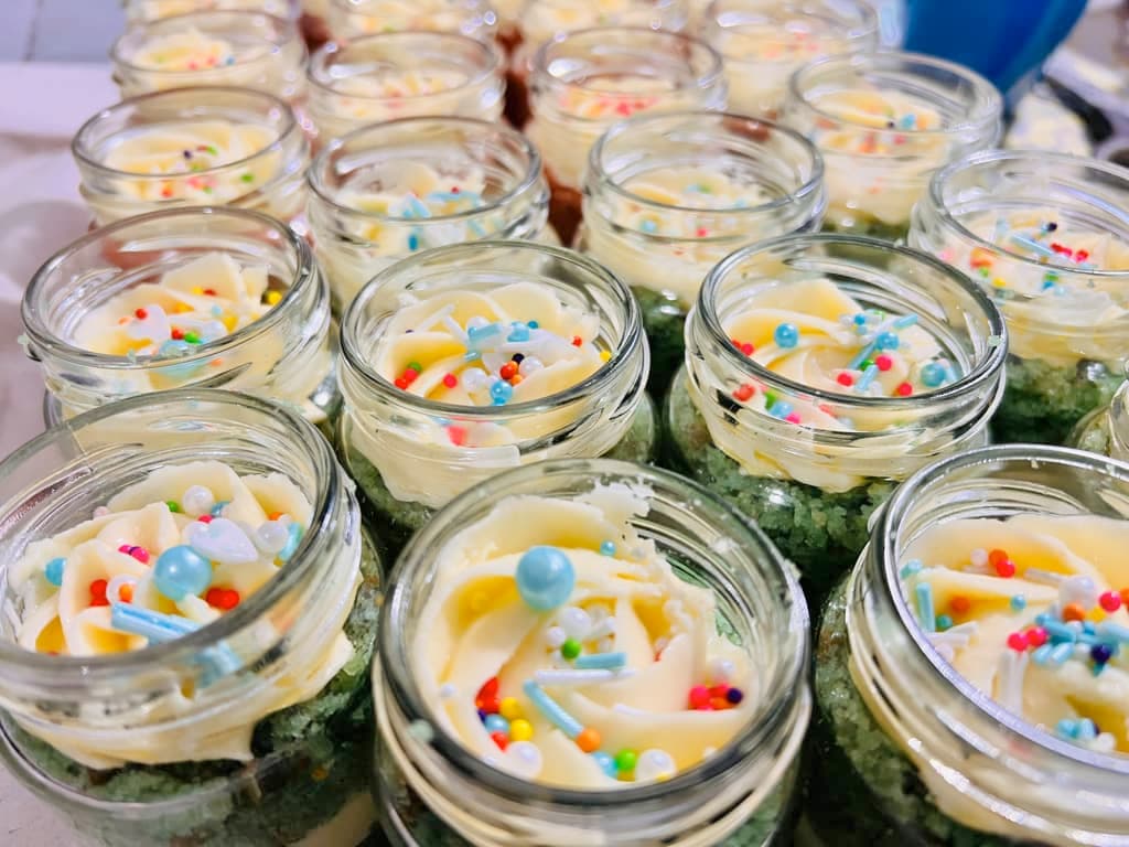 Candy Delight Jar Cake — image 2