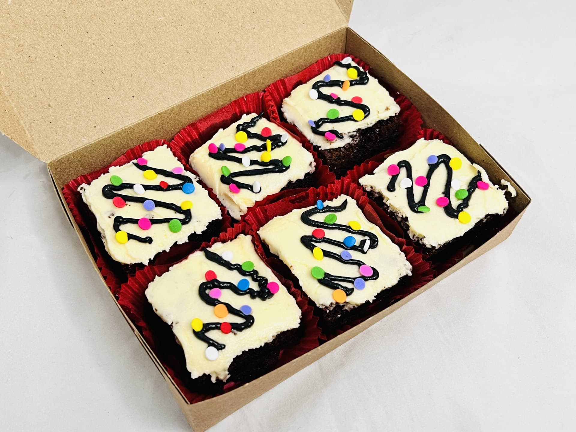 Christmas Themed Brownies - Gift Box — image 5