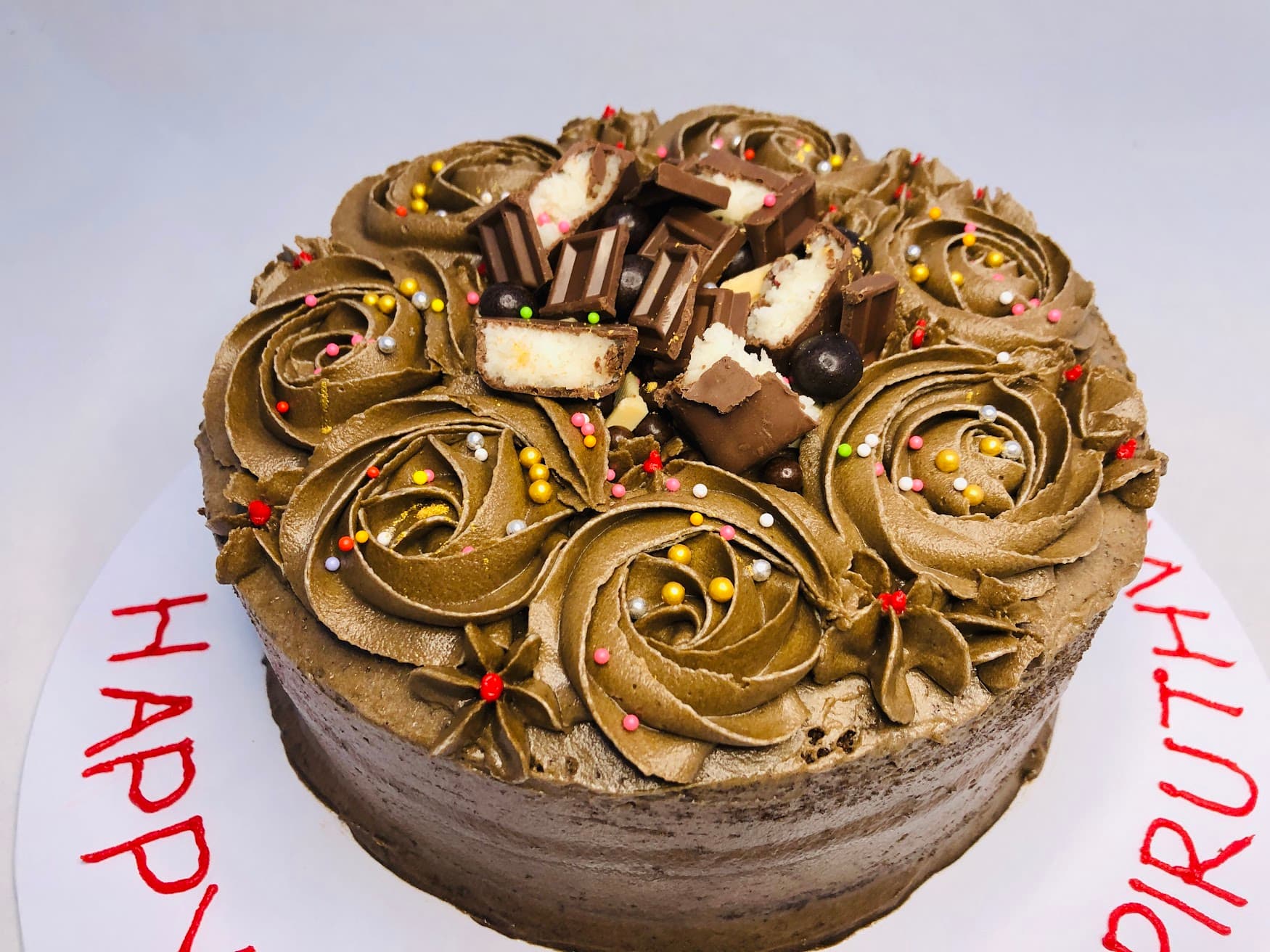 Swirl Chocolate Birthday Cake — image 3