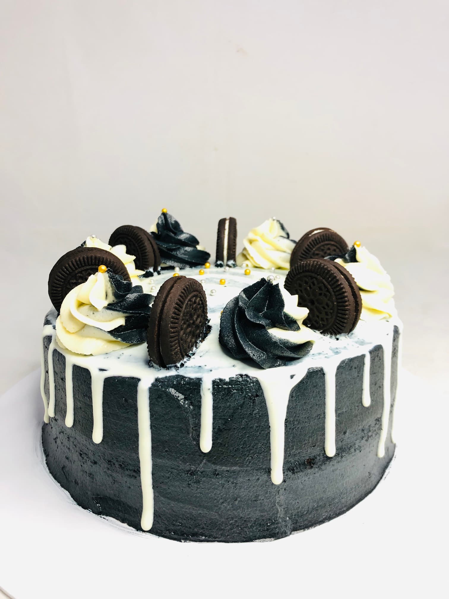 Black Cake with Black Sandwich Cookies