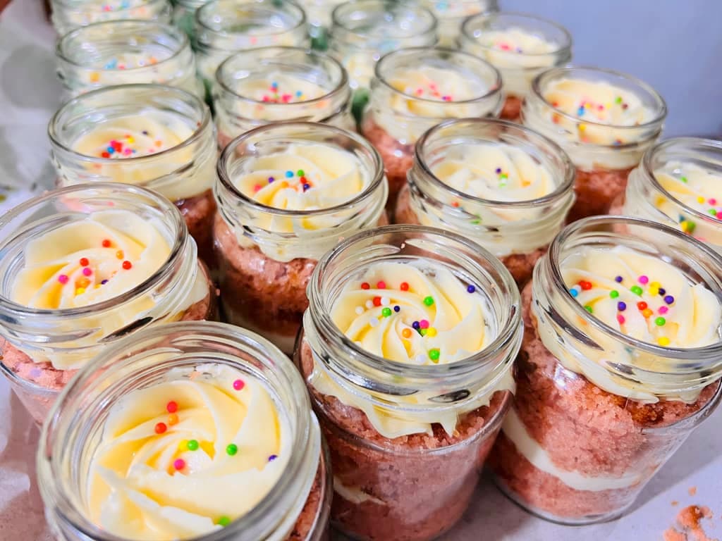 Candy Delight Jar Cake — image 5