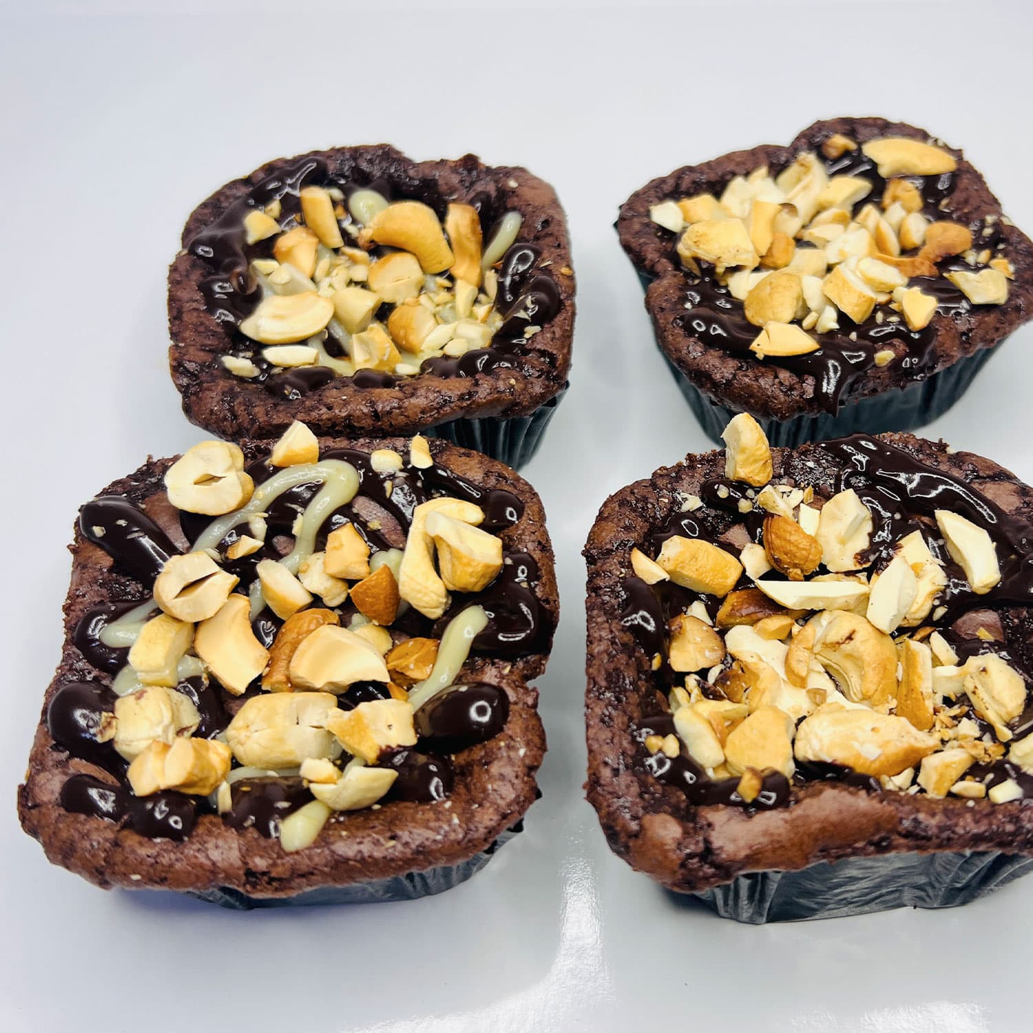 Brownies with Cashew nut topping — image 6
