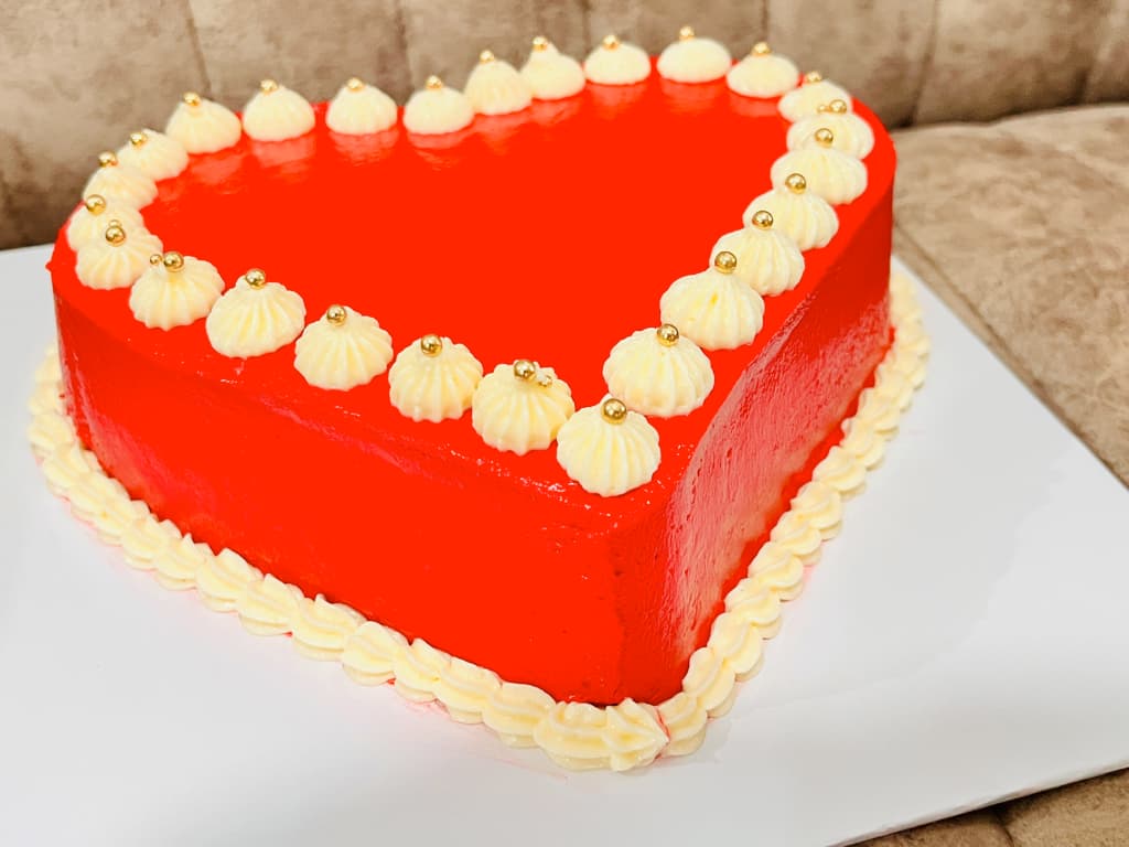 Red Velvet Heart Cake — image 4