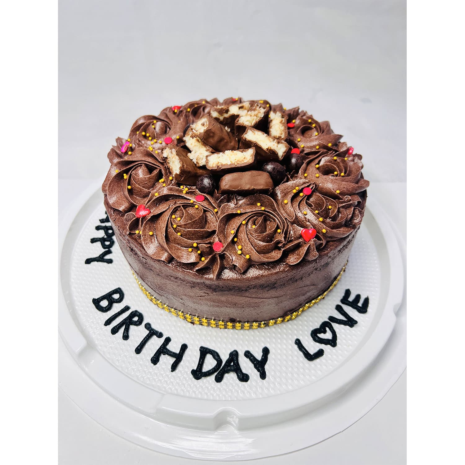 Chocolate Swirl Birthday Cake — image 4