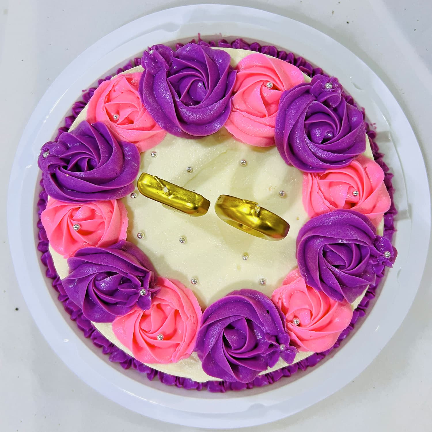 Budget Birthday Cake for Female — image 4